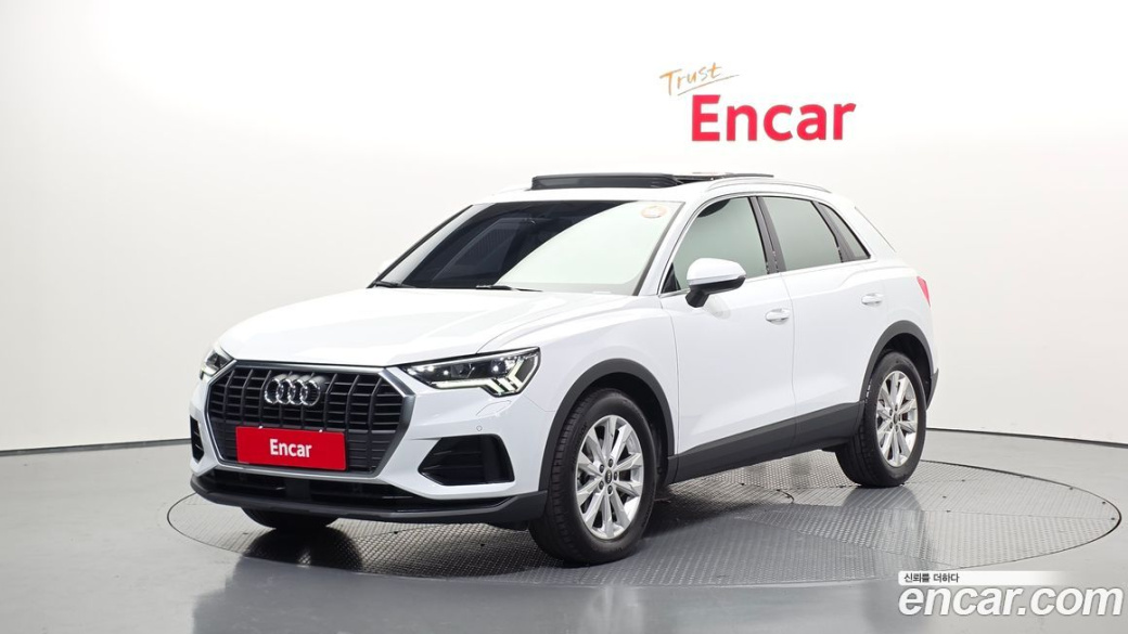 Audi Q3 35 TDI, 2022