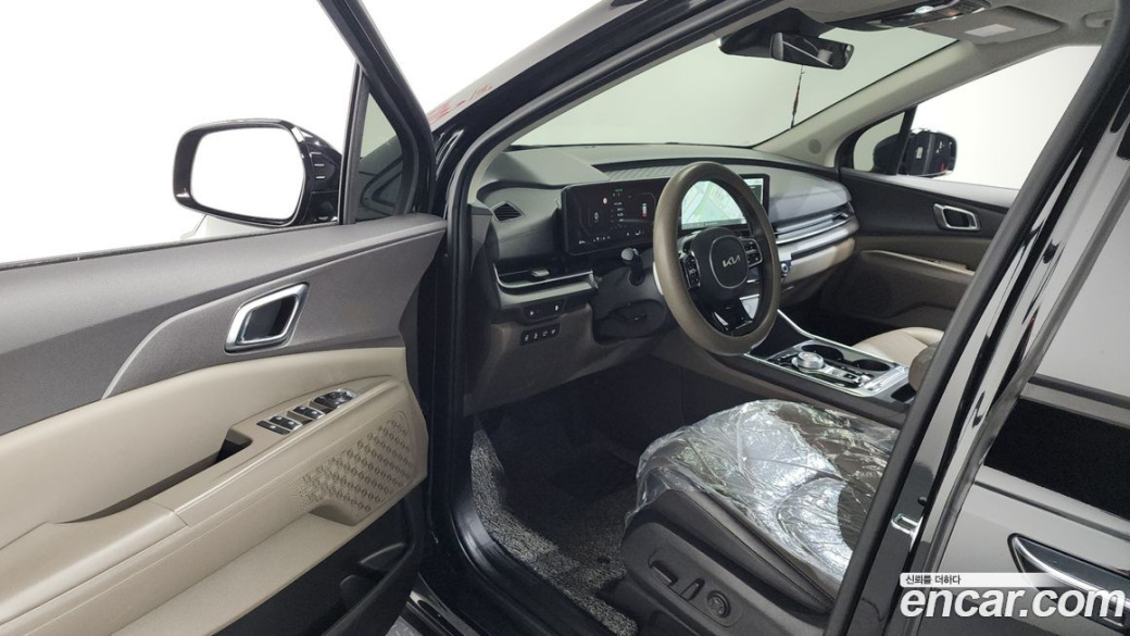 Kia Carnival 9-Seater Noblesse, 2025