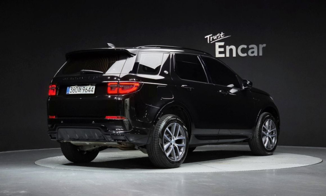 Land Rover Discovery Sport P250 Dynamic SE, 2025