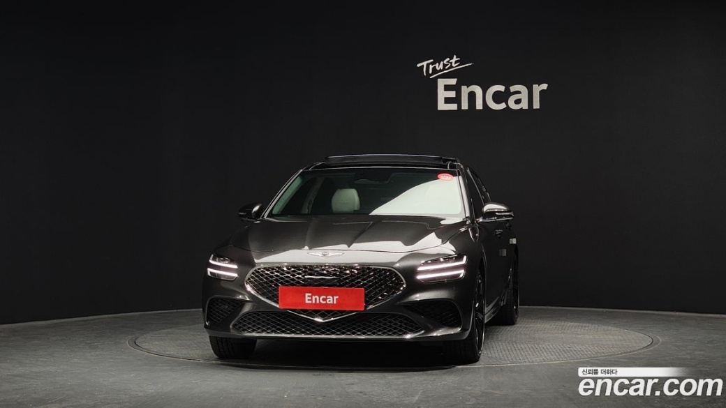 Genesis G70 Gasoline 2.5T 4WD, 2025