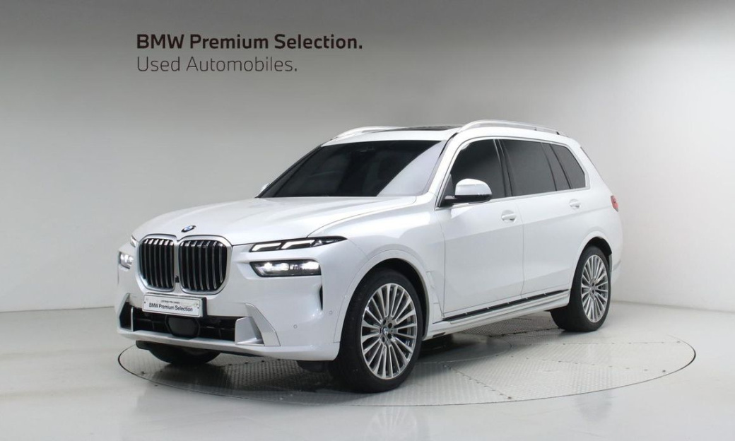 BMW X7 xDrive 40i Design Pure Excellence 7-Seater, 2024