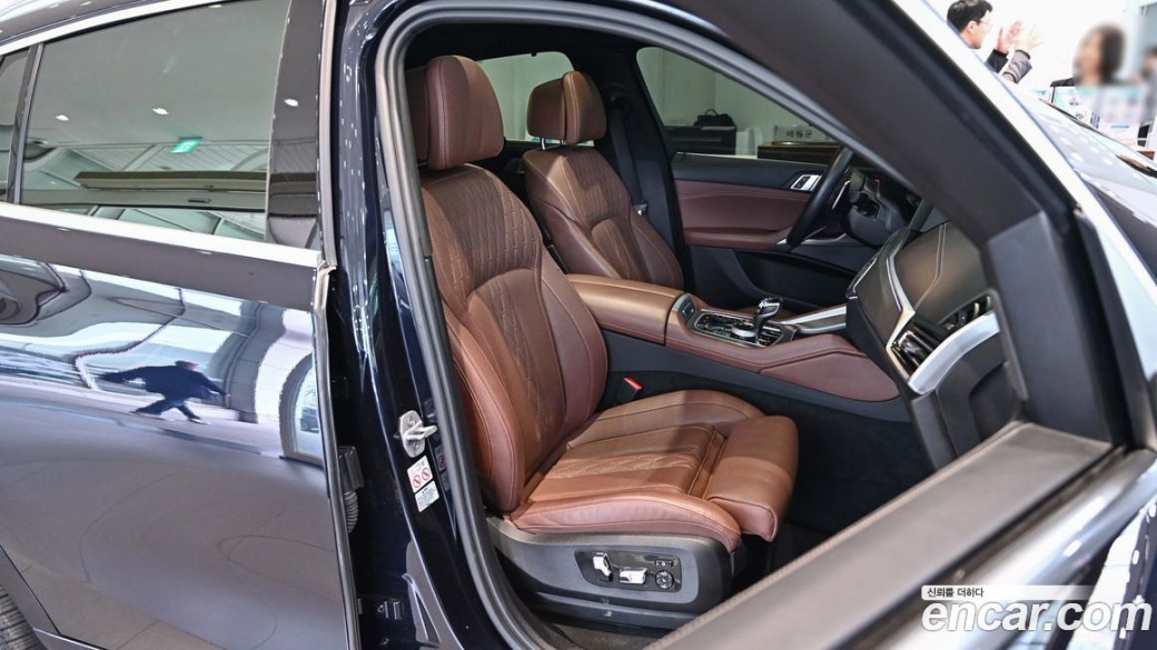 BMW X6 xDrive40i M Sport, 2023