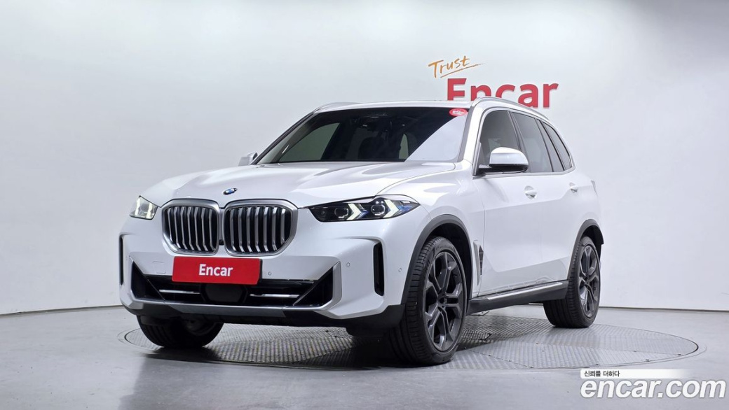BMW X5 xDrive 40i xLine, 2024