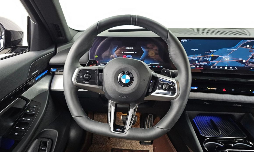 BMW 5-Series 520i M Sport, 2024