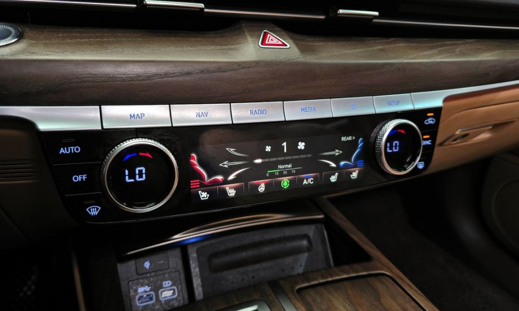 Genesis G80 Gasoline 2.5 Turbo AWD, 2022