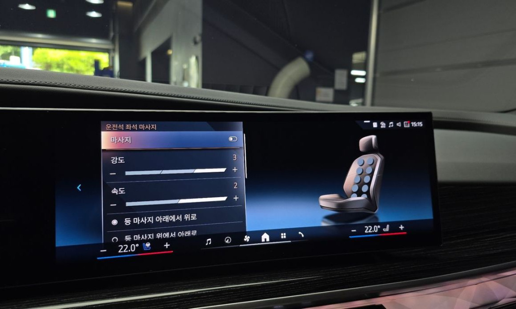 BMW 7-Series 740i xDrive M Sport, 2025