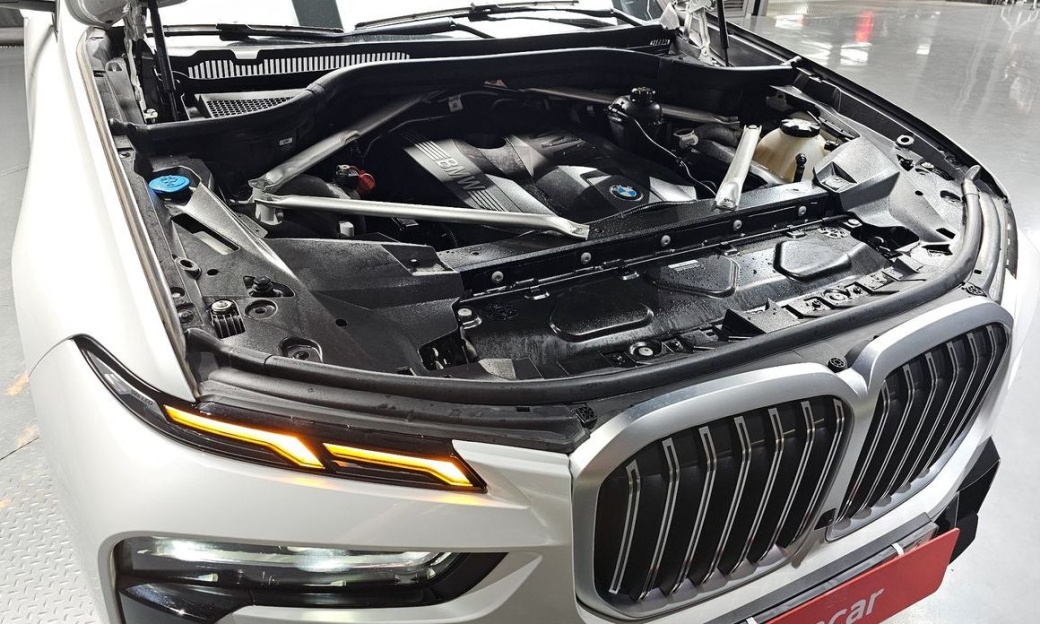 BMW X7 xDrive 40i M Sport 6STR, 2024