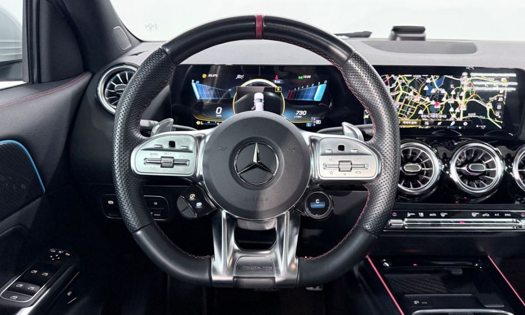 Mercedes-Benz GLA-Class GLA45 AMG 4MATIC+, 2023
