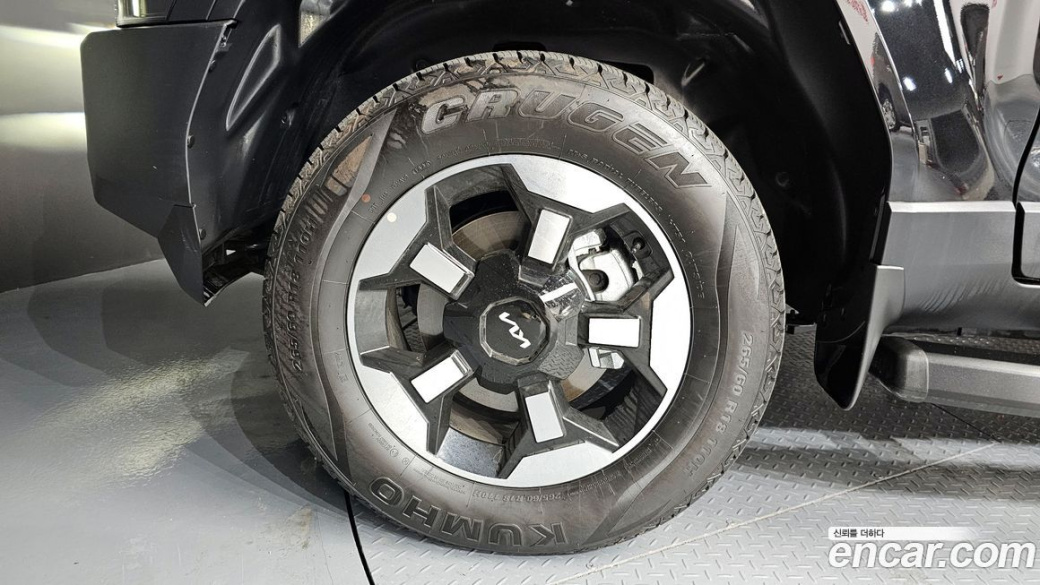 Kia Tasman 2.5T Gasoline 4WD, 2026