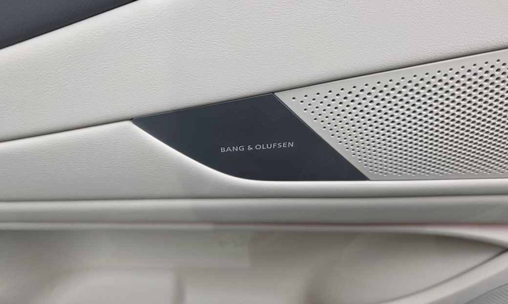 Genesis G80 Gasoline 2.5 Turbo AWD, 2025