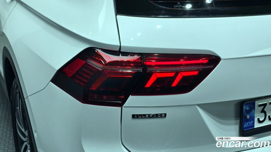 Volkswagen Tiguan 2.0 TSI Prestige, 2023