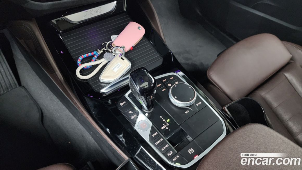 BMW X4 xDrive20i xLine, 2022