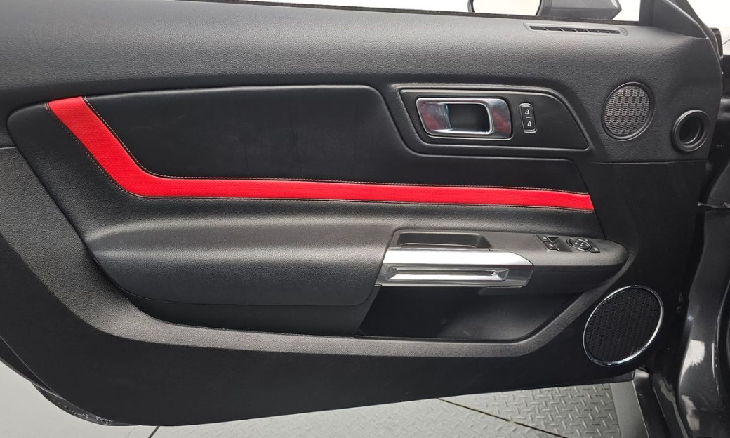 Ford Mustang Coupe, 2022
