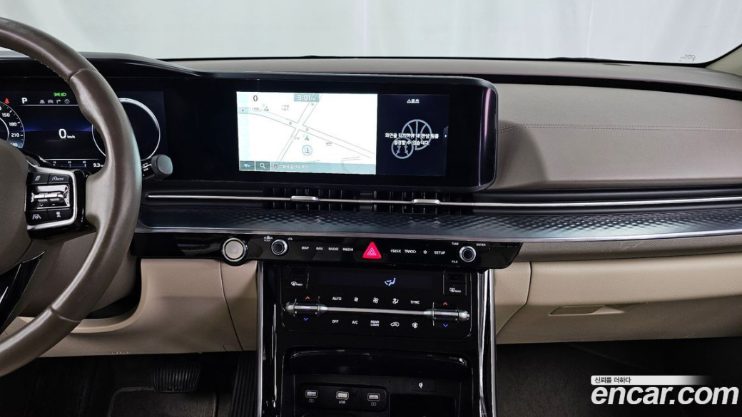 Kia Carnival 9-Seater Hi-Limousine, 2022