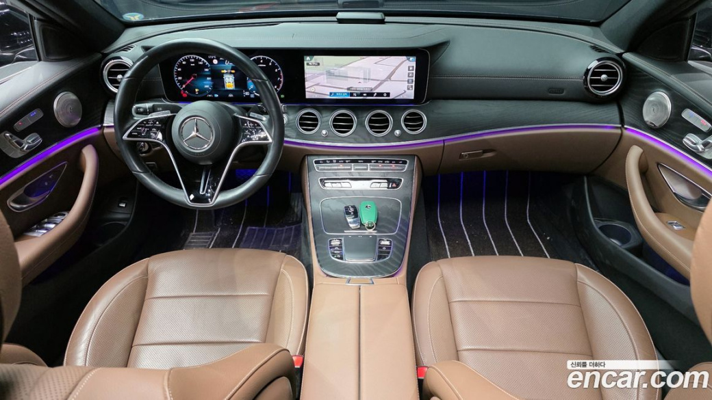 Mercedes-Benz E-Class E250 AMG Line, 2023