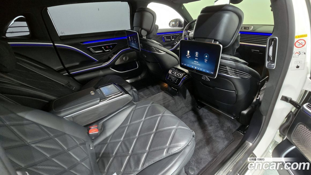 Mercedes-Benz S-Class Maybach S580 4MATIC, 2021