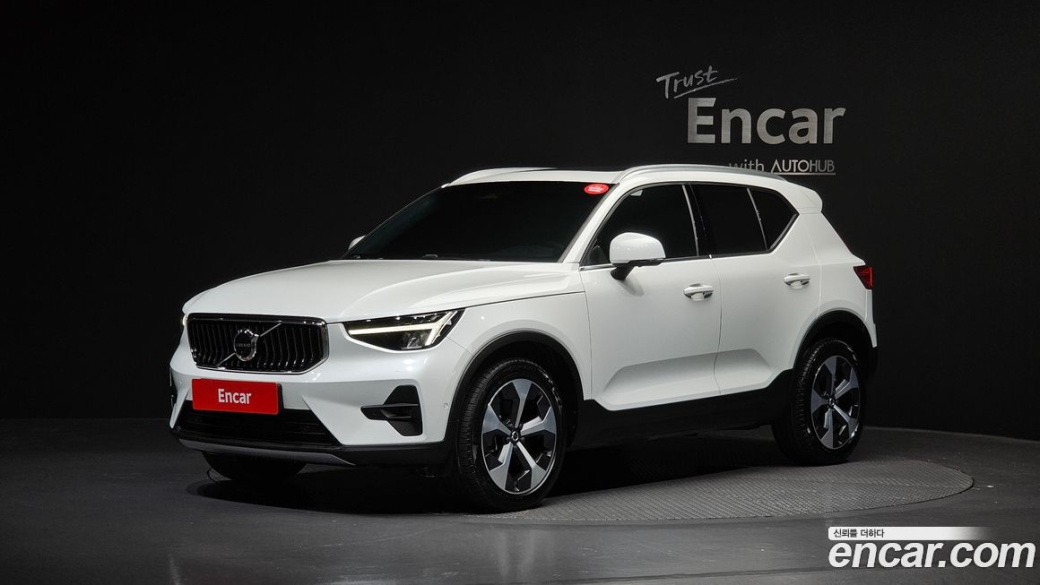 Volvo XC40 B4 Ultimate Bright, 2023