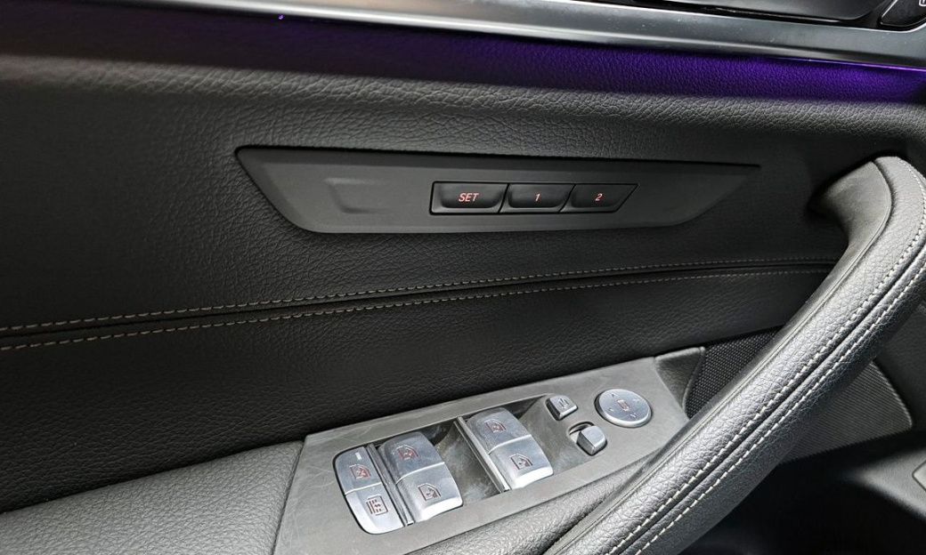 BMW 5-Series 520i M Sport, 2022