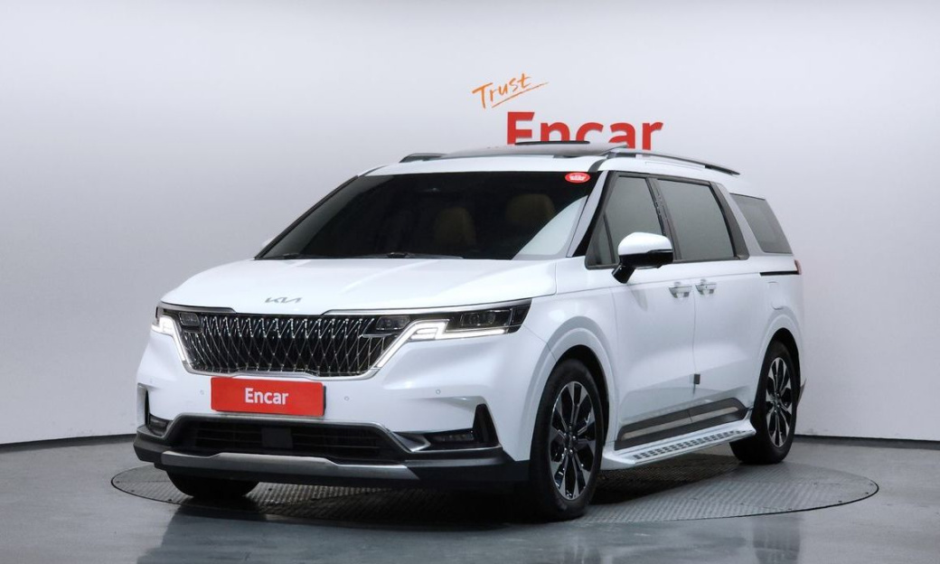 Kia Carnival 7-Seater Signature, 2022