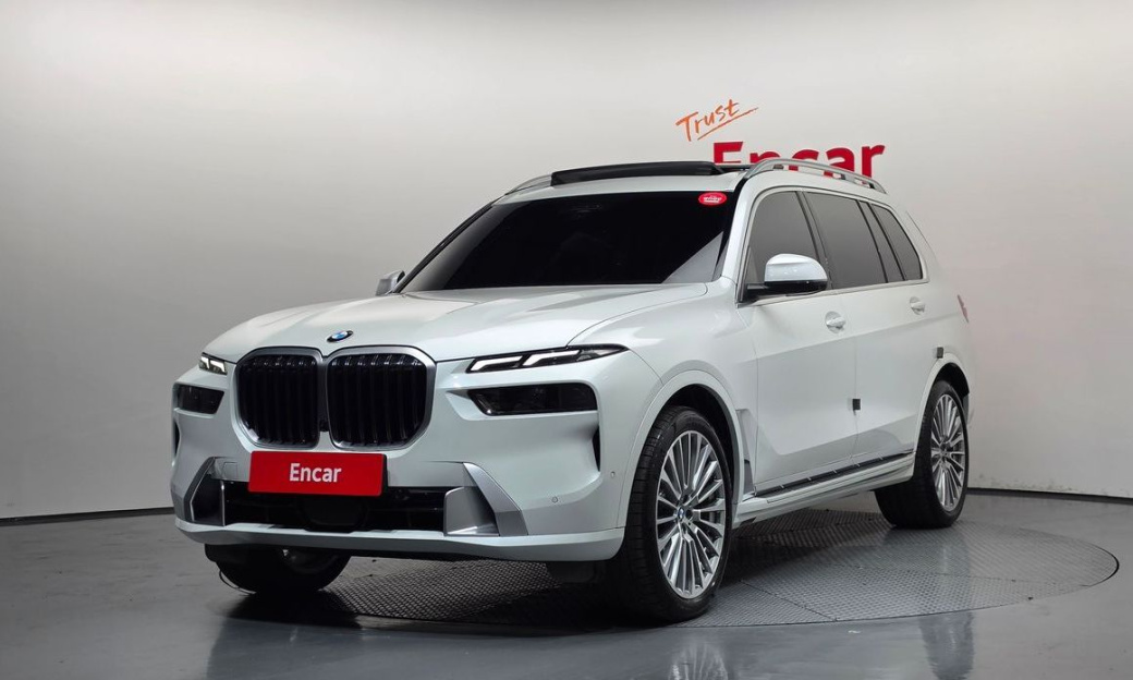 BMW X7 xDrive 40i Design Pure Excellence 6-Seater, 2024