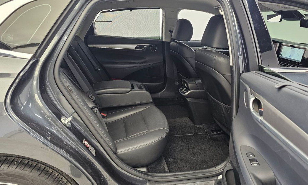 Hyundai Grandeur 2.5, 2023