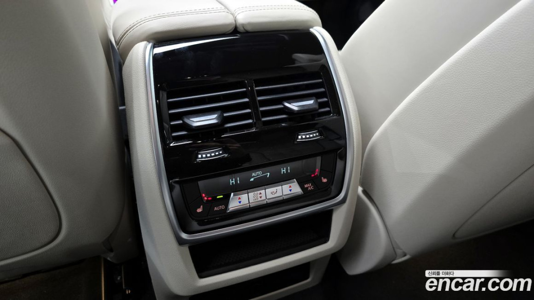 BMW X6 xDrive40i M Sport, 2025