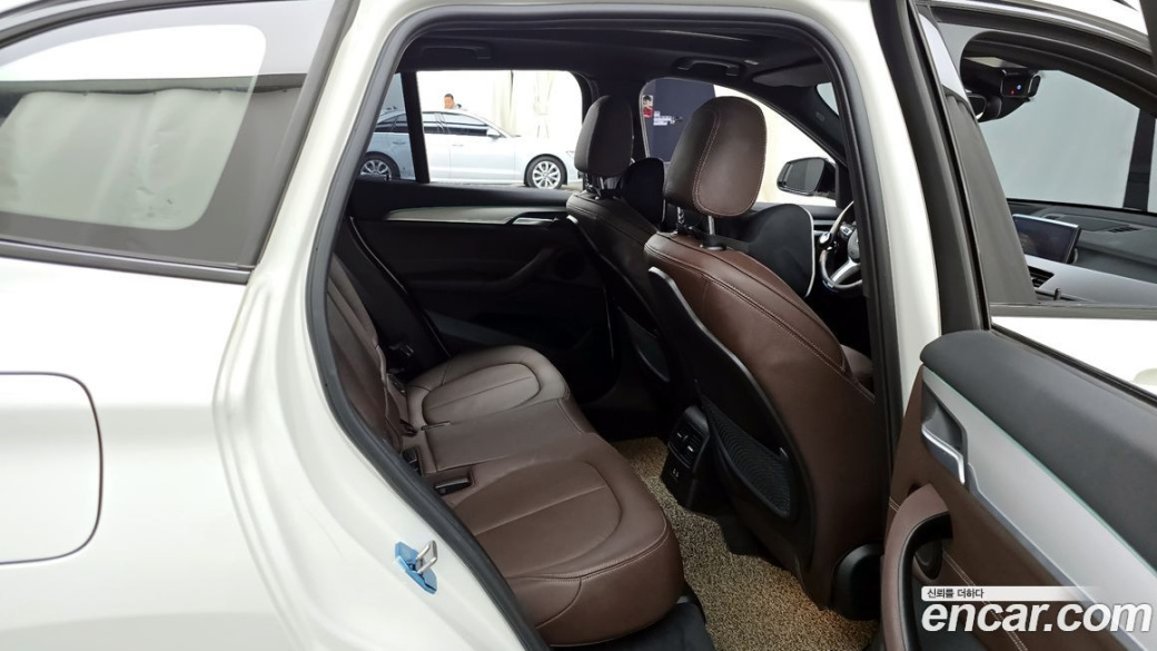 BMW X1 xDrive 20i M Sport, 2022