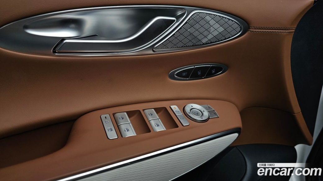 Genesis GV70 2.5T Gasoline 2WD, 2025