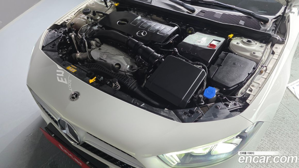 Mercedes-Benz A-Class A250 4MATIC Sedan, 2023