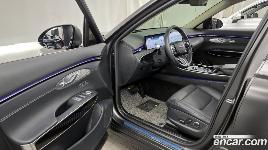 Genesis GV70 2.5T Gasoline AWD, 2025