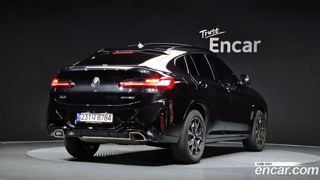 BMW X4 xDrive20i M Sport, 2023