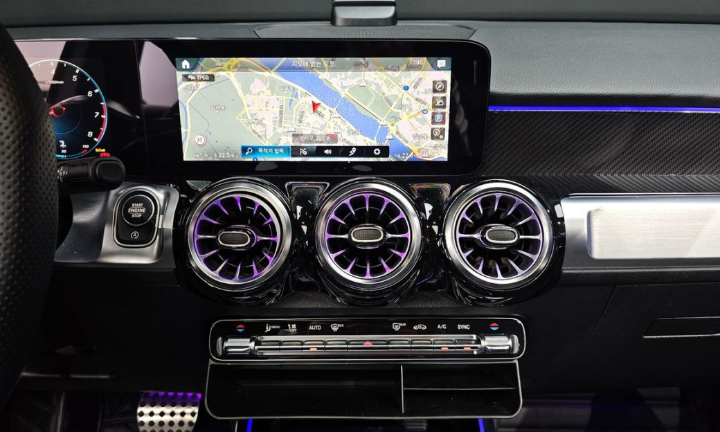 Mercedes-Benz GLB-Class AMG GLB35 4MATIC, 2023