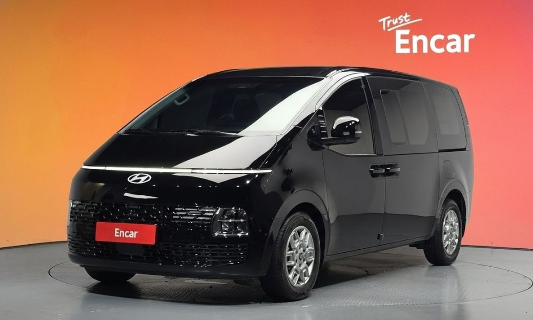 Hyundai Staria Cargo 5-Seater, 2025