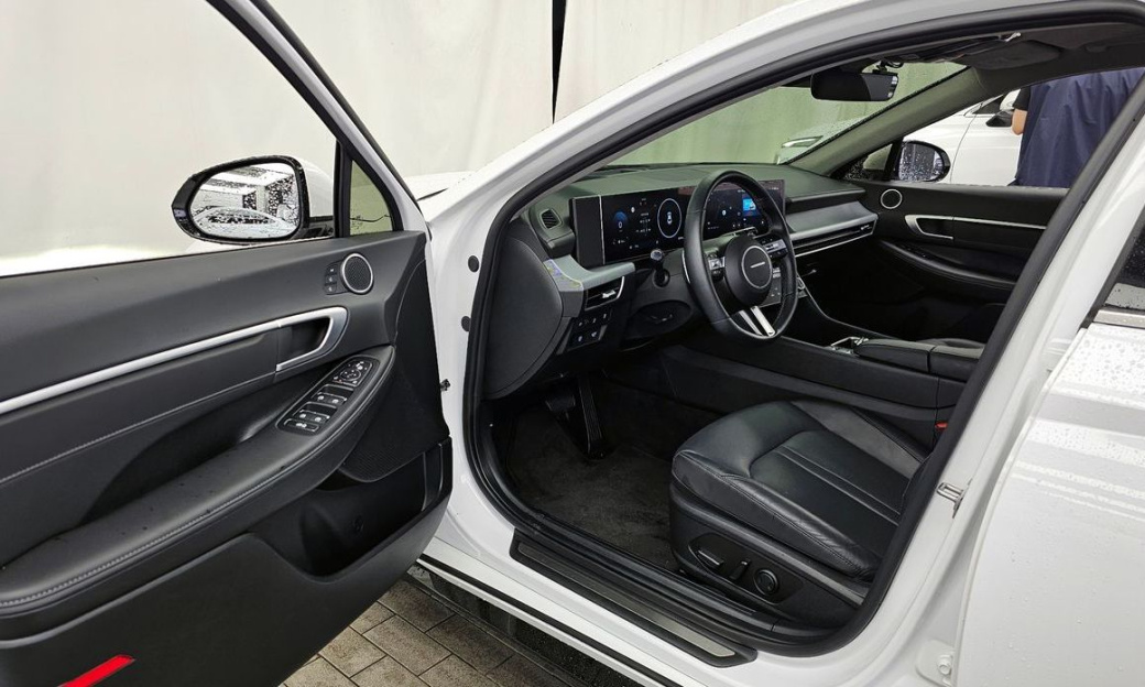 Hyundai Sonata 2.0, 2024