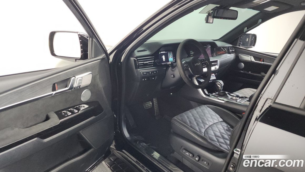Kia Mohave Diesel 3.0 4WD 5-Seater, 2023
