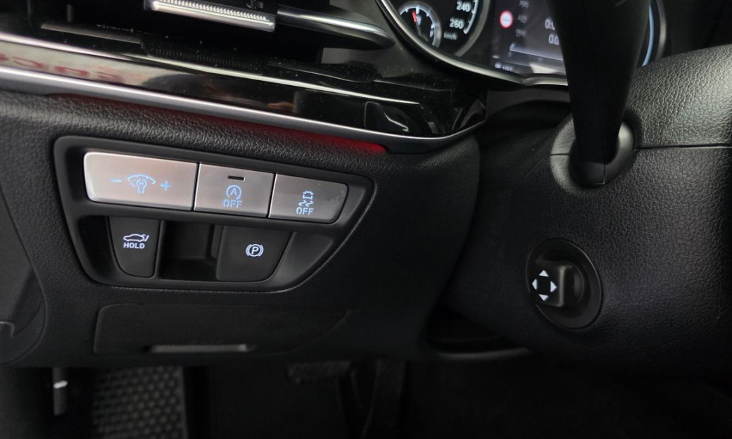 Genesis G80 Gasoline 2.5 Turbo AWD, 2022