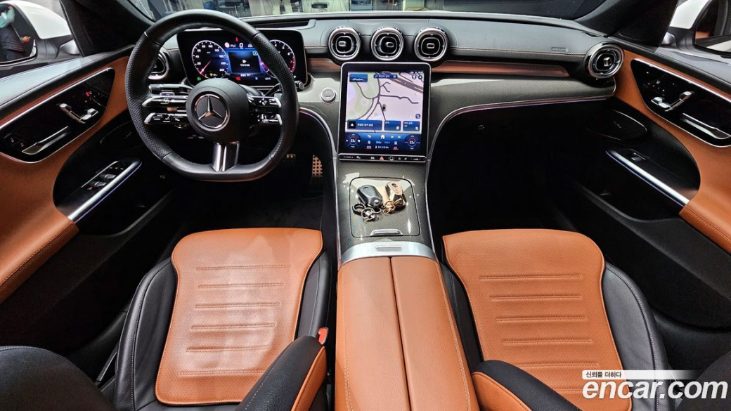 Mercedes-Benz C-Class C300 4MATIC AMG Line, 2023