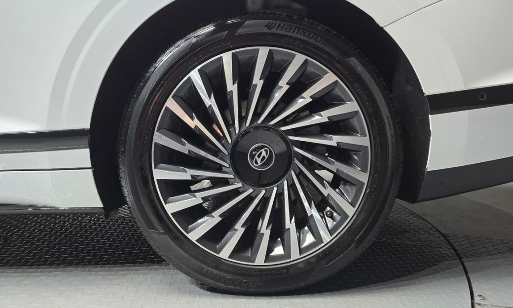Hyundai Grandeur 2,5 Gasoline 2WD, 2023