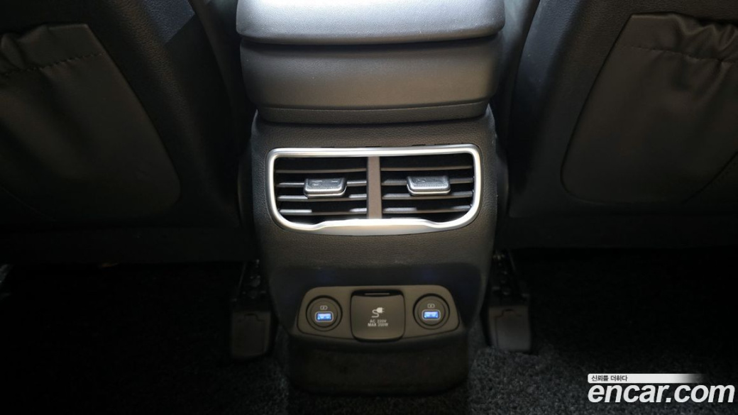 Hyundai Santafe Gasoline 2.5T 2WD, 2023