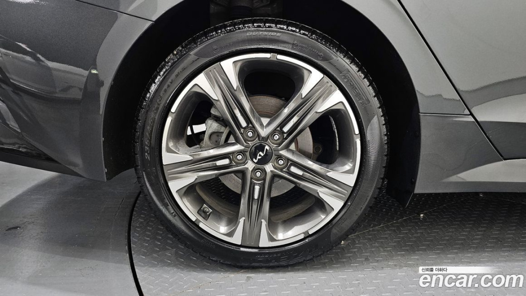 Kia K5 2.0, 2023