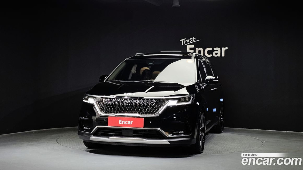 Kia Carnival 9-Seater Signature, 2023