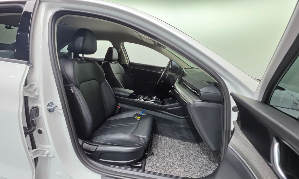 Kia K5 2.0, 2025