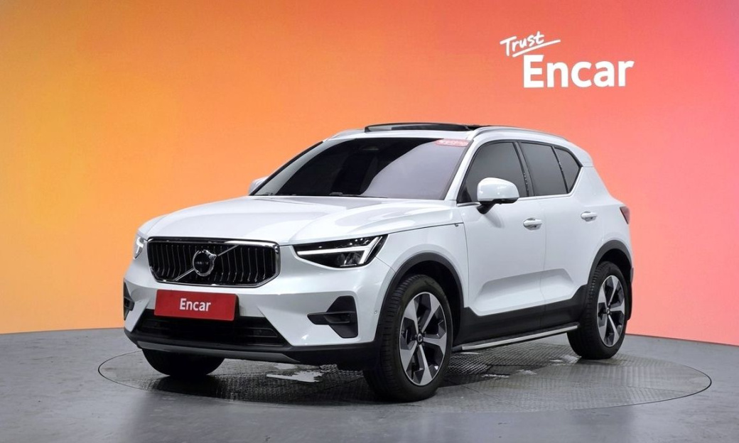 Volvo XC40 B4 Ultimate Bright, 2023