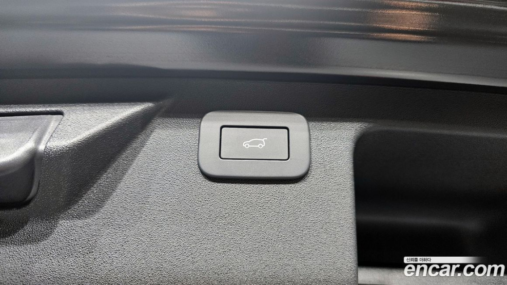 Land Rover Discovery Sport P250 Dynamic SE, 2024