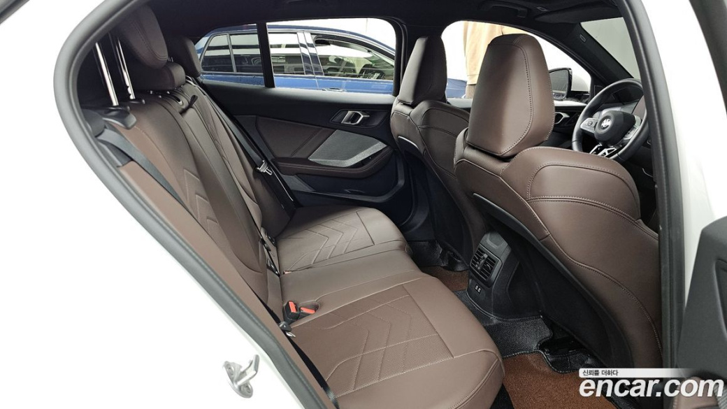 BMW 1-Series 120 M Sport, 2025