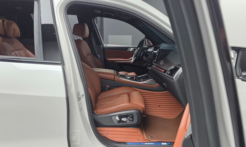 BMW X7 M60i xDrive M sport 6STR, 2024