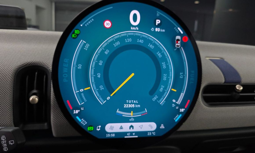 Mini Cooper Favoured, 2025