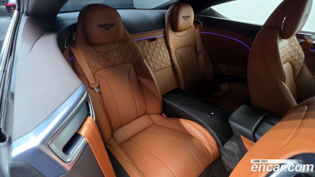 Bentley Continental 4.0 GT, 2022