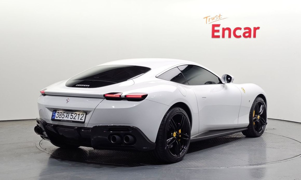 Ferrari Roma 3.9, 2024