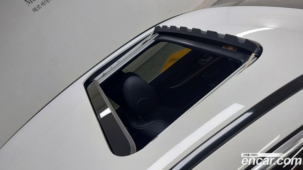 Mercedes-Benz E-Class E350 4MATIC Avantgarde, 2022